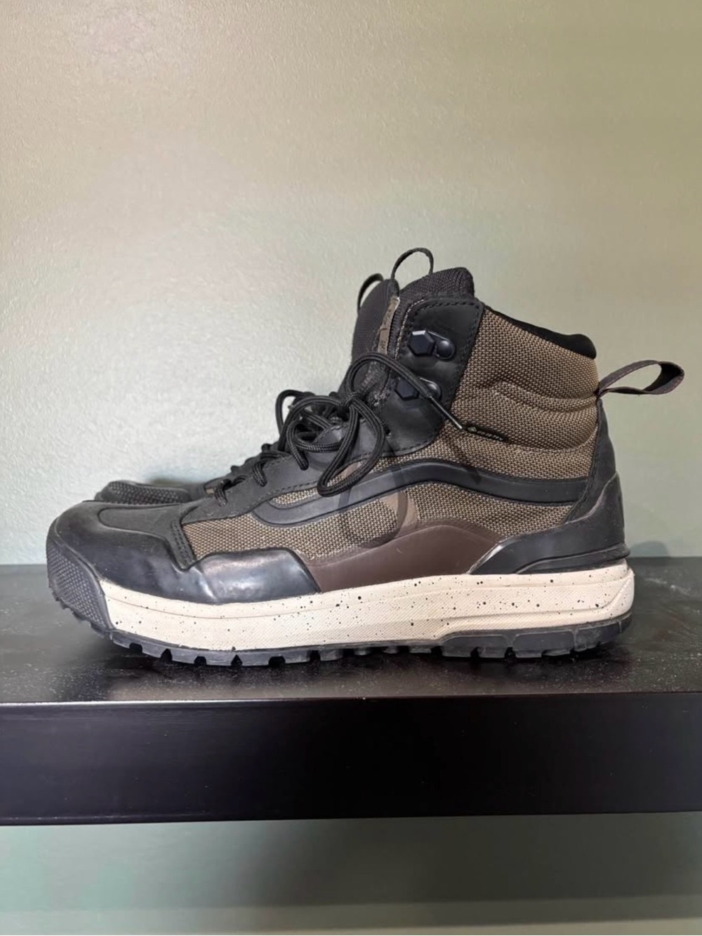 Vans Men’s MTE Gore-Tex Boots